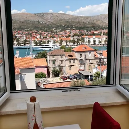 Carija Guest house