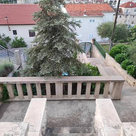 克瑞加客房旅馆 招待所 特罗吉尔