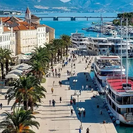 招待所 克瑞加客房旅馆 3*