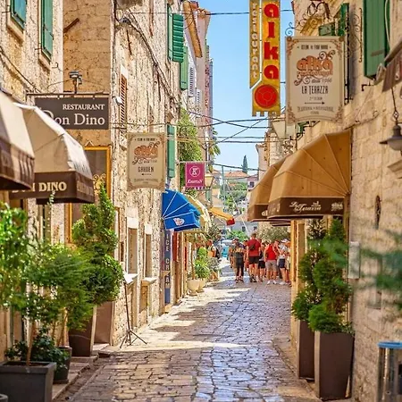 克瑞加客房旅馆 特罗吉尔