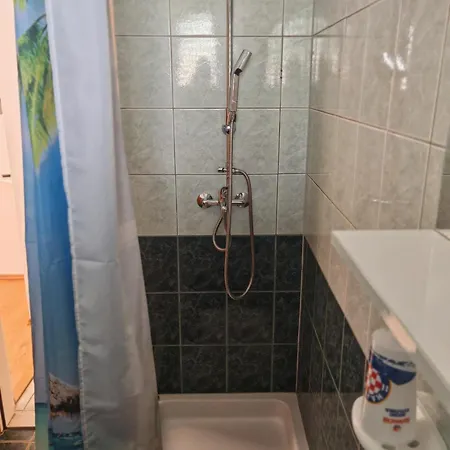 招待所 克瑞加客房旅馆 3*