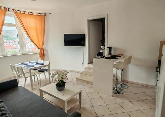 Carija Guest house 3*