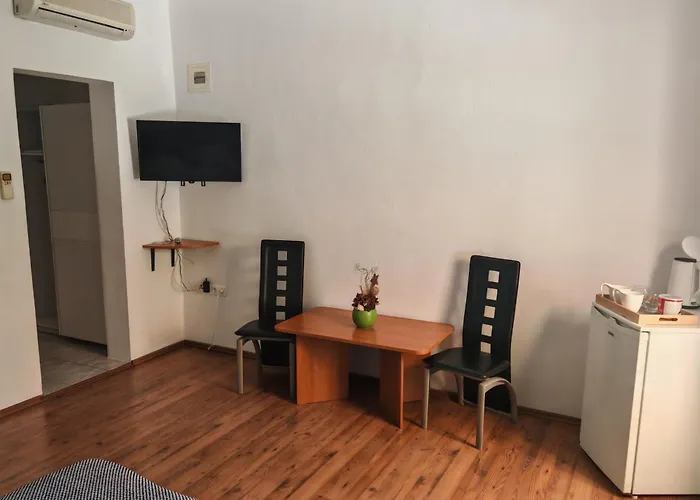 Carija Guest house